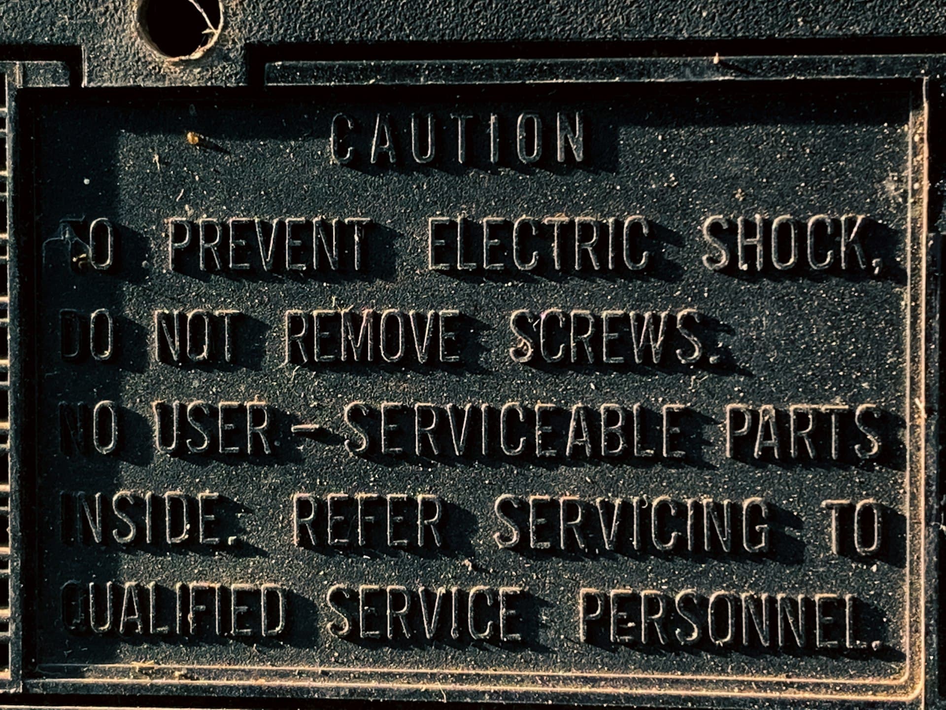 Predictive Maintenance: How AI Prevents Problems Before They Start
