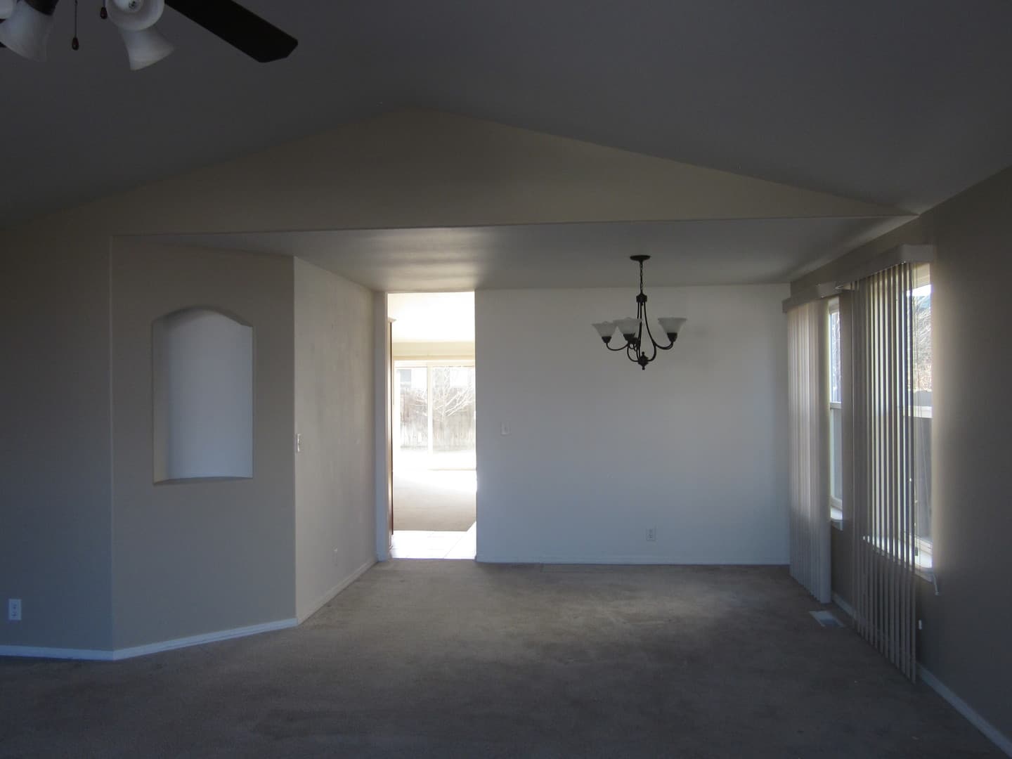 2050 NW Poplar Place - Photo 3