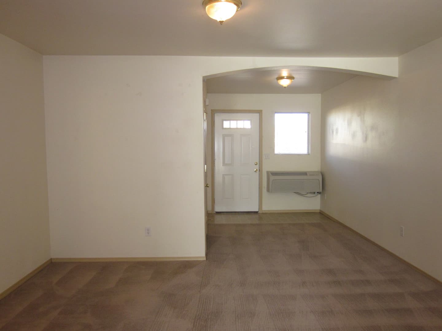 2831 SW 21st Street - Photo 2