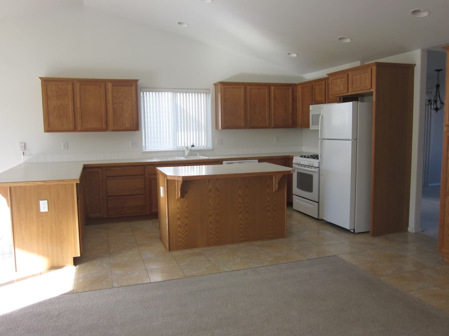 2050 NW Poplar Place - Photo 4