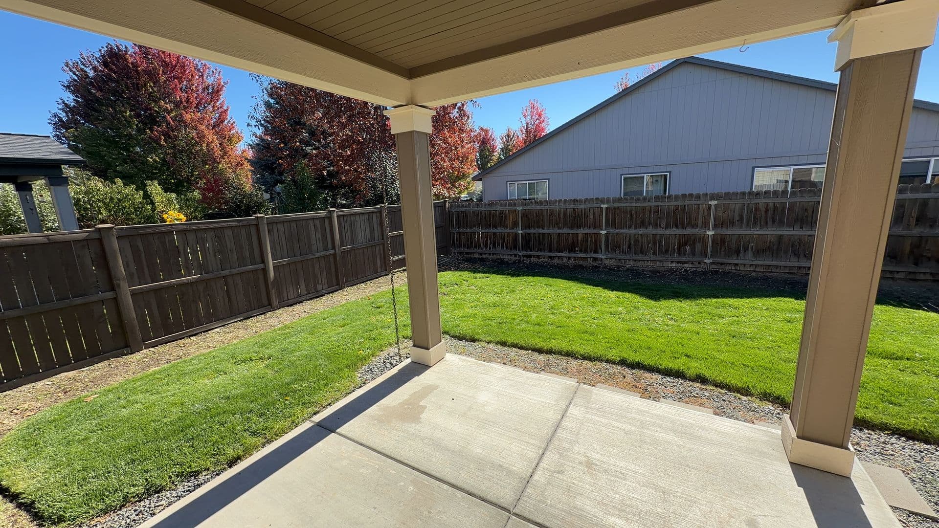 3076 SW Black Butte Ln - Photo 3