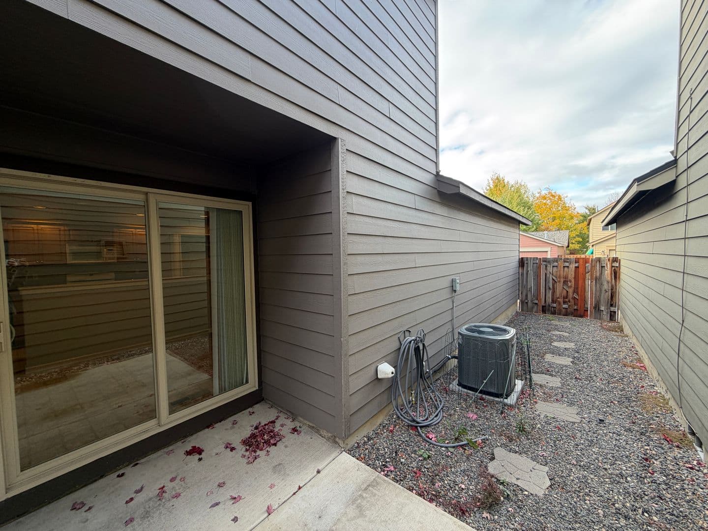 437 NW 27th Street - Photo 3