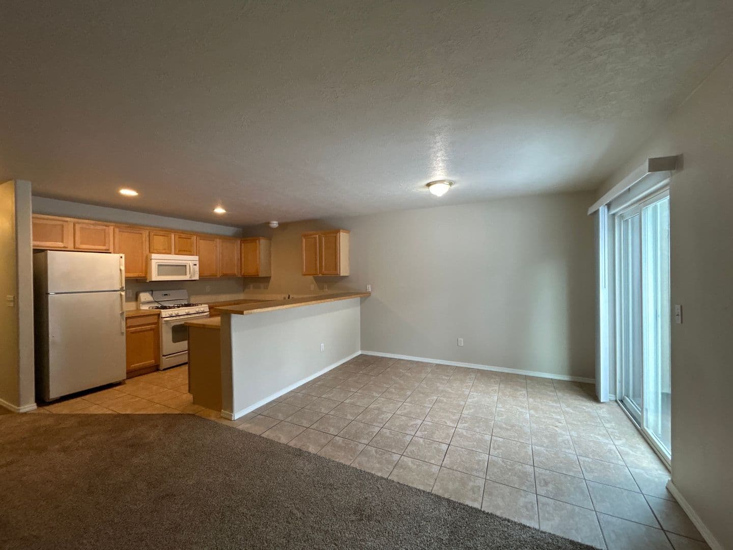 1954 SW Reindeer Ave. - Photo 5