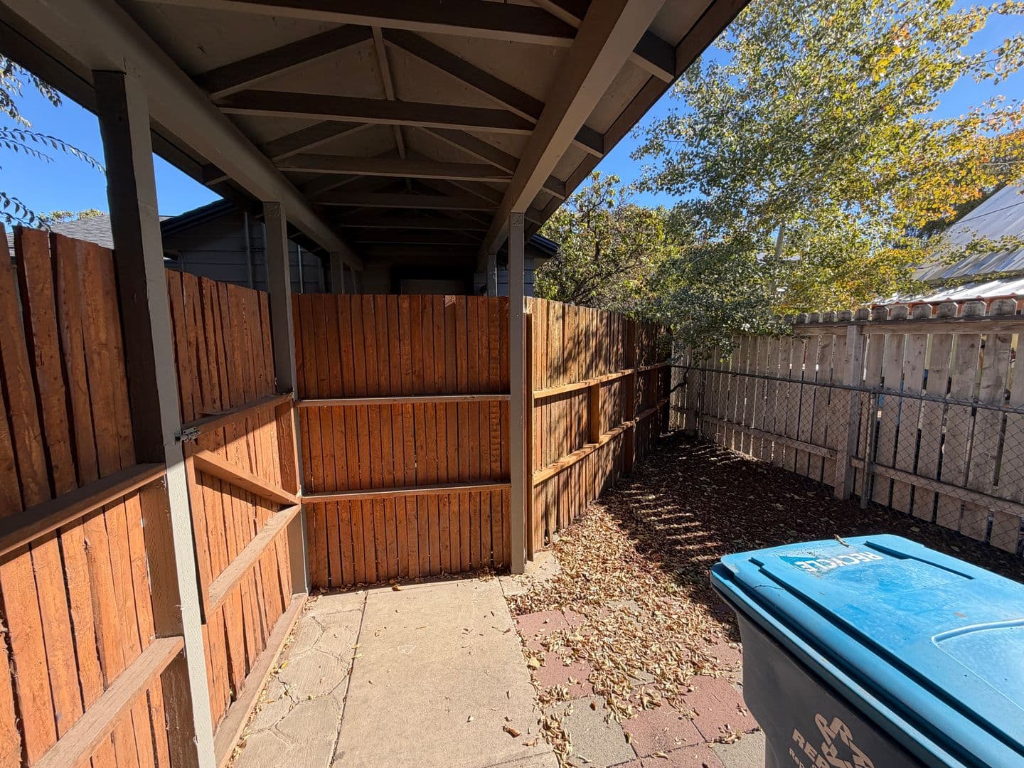 947 SW 14th Street - Photo 5