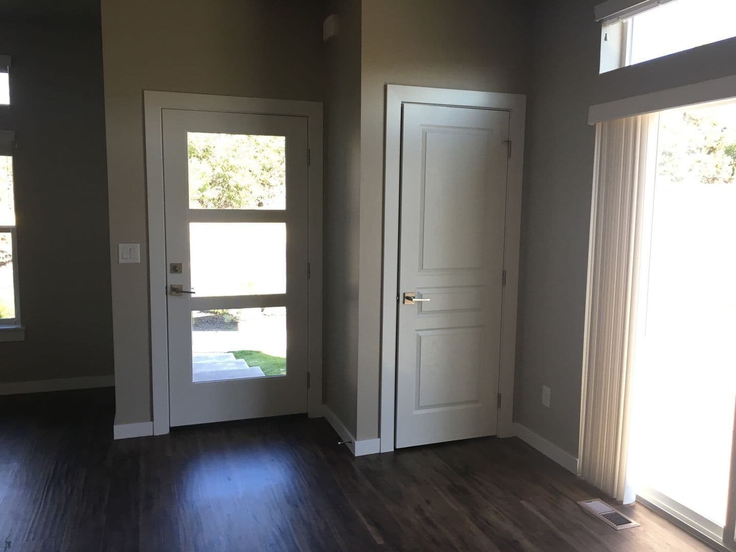 1542 NE Butler Market Rd - Photo 4