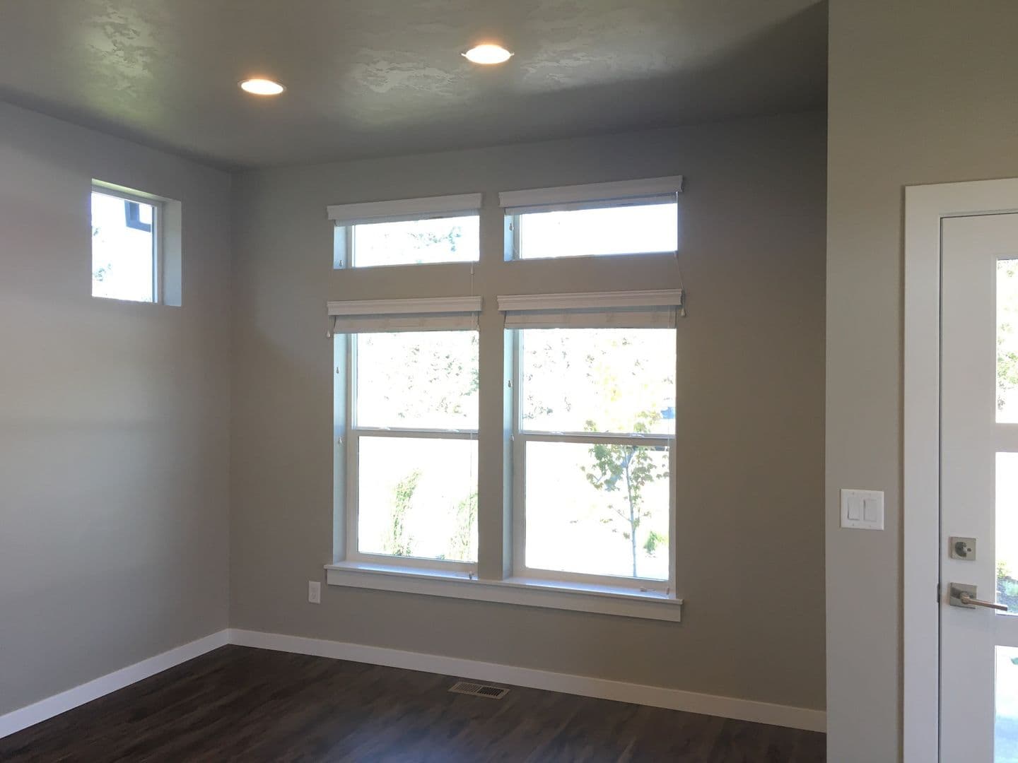 1542 NE Butler Market Rd - Photo 3