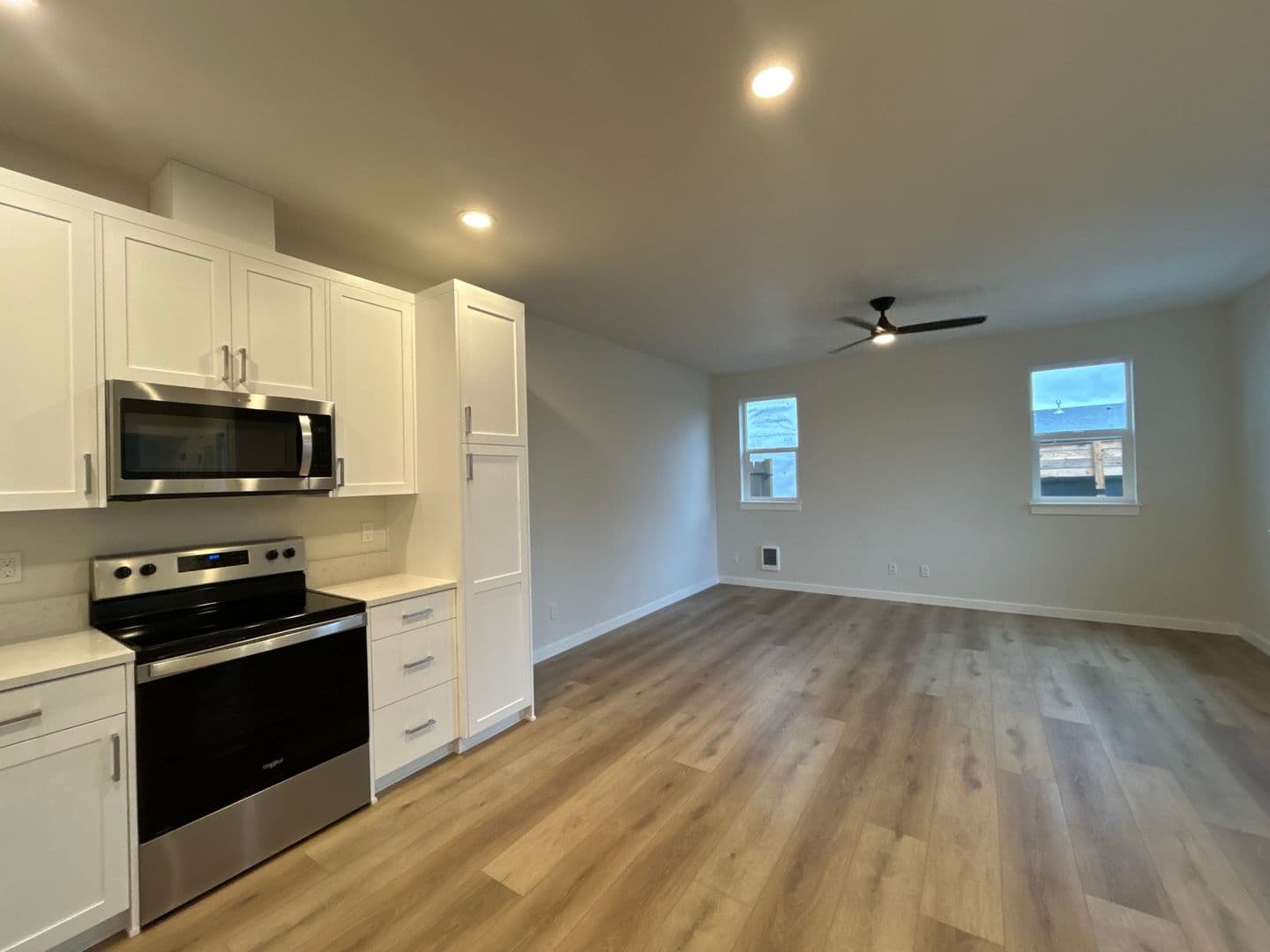 1551 NE Perspective Dr. #2 - Photo 3