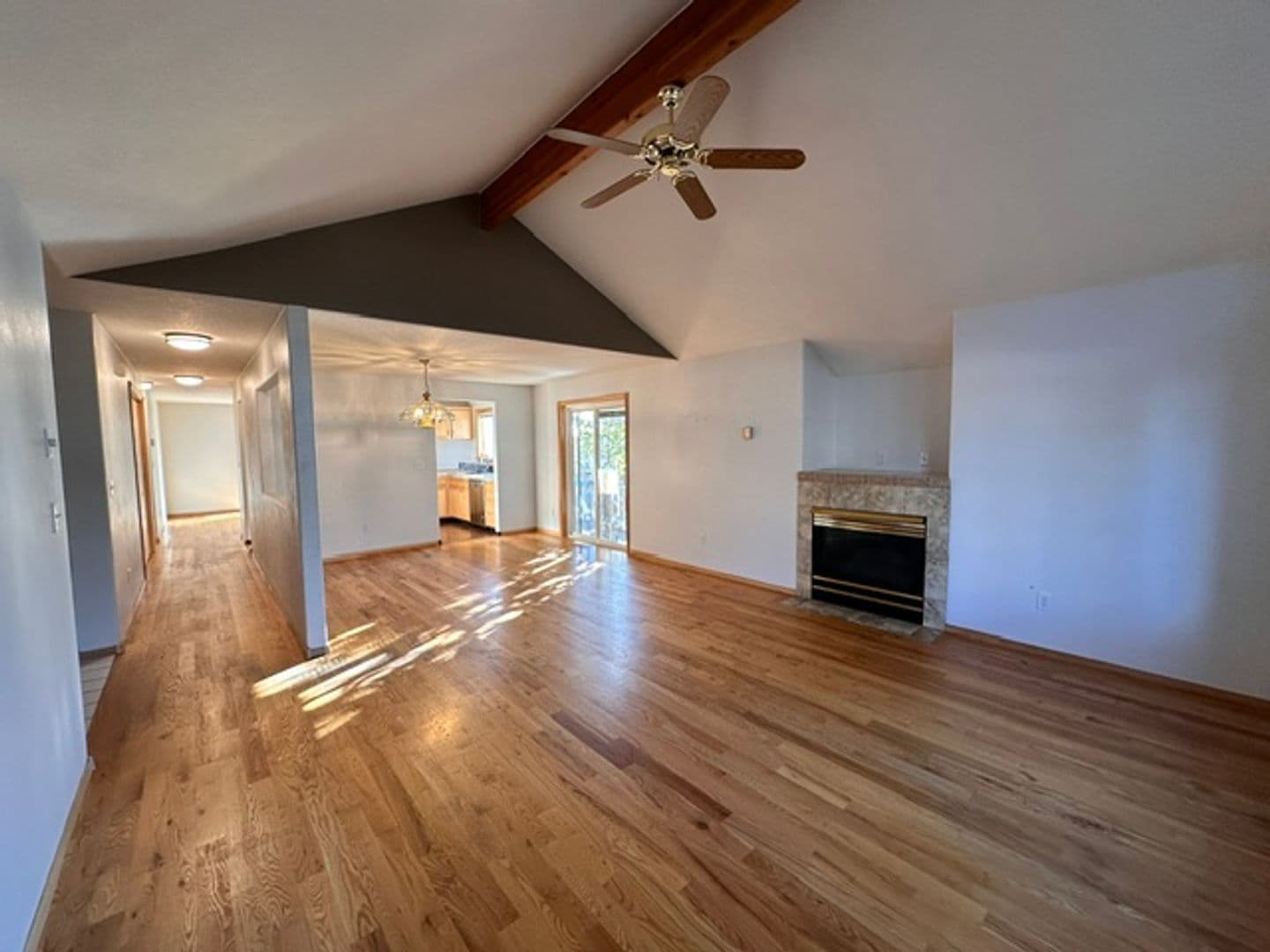 3713 SW Volcano Ave - Photo 3