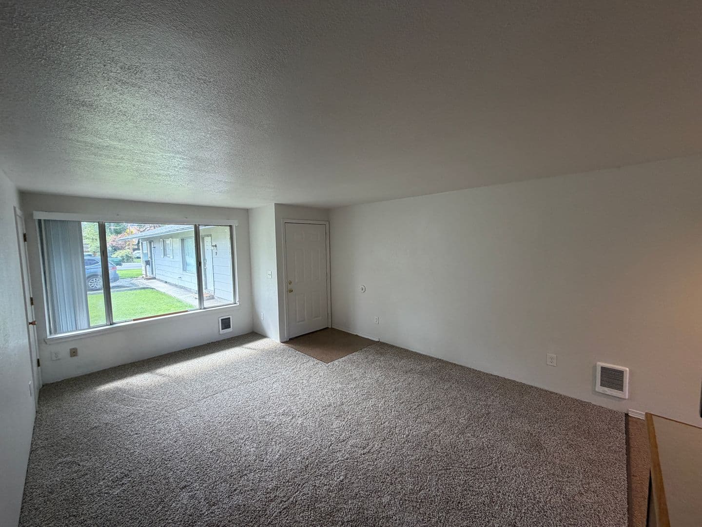 535 NW 5th Street #4 - Photo 3