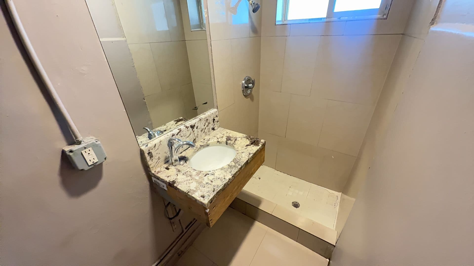 171 SW C Street #7 - Photo 5