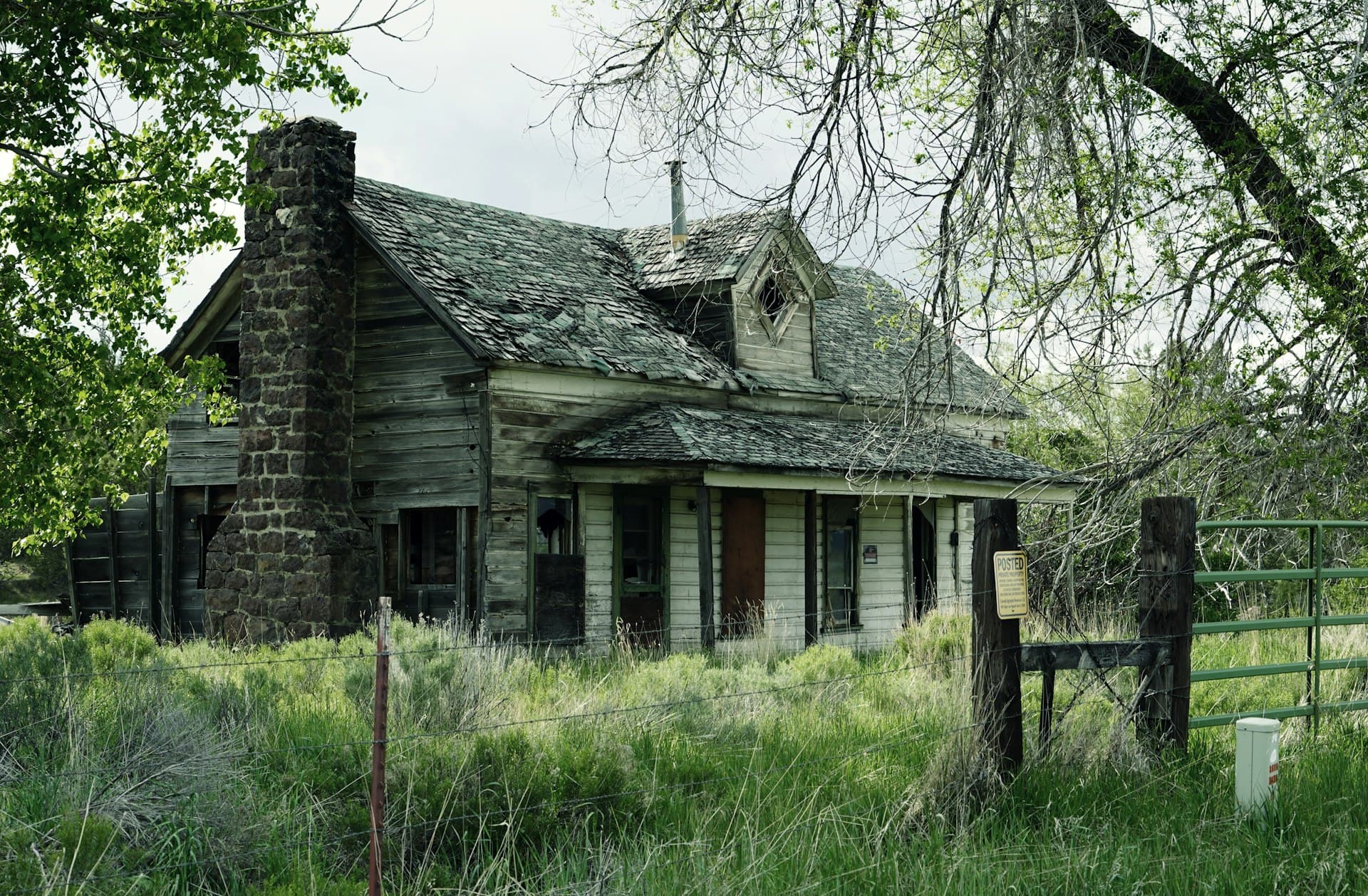 A single-family rental home with a keychain, representing a first-time landlord's investment property in Central Oregon.