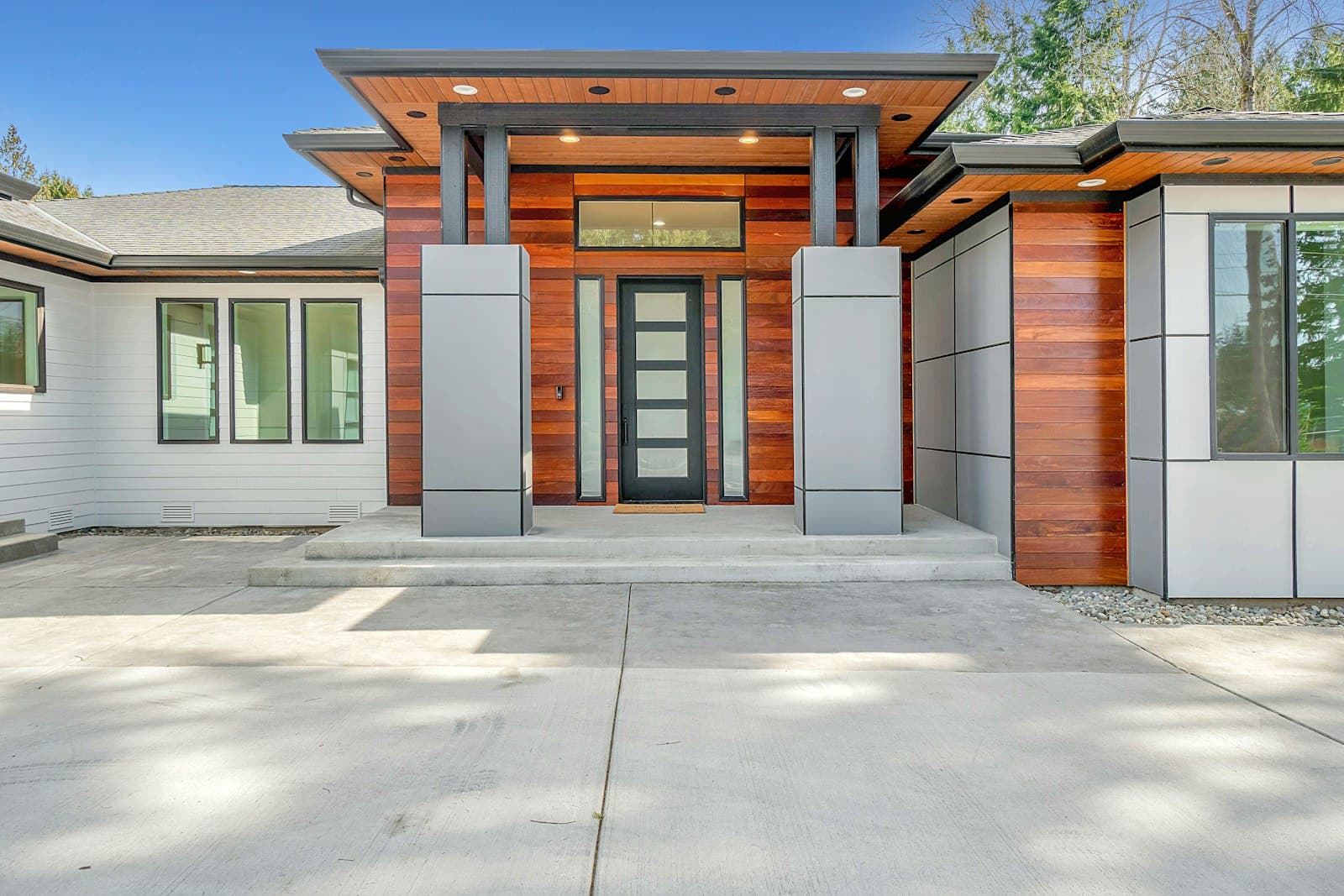 Self-Guided Tours: How AI and Smart Access Are Changing Rental Showings